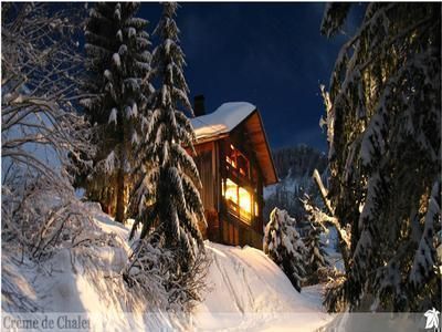 http://www.lovetoescape.com/images/rr/45602/ski_chalet_luxe_s.jpg