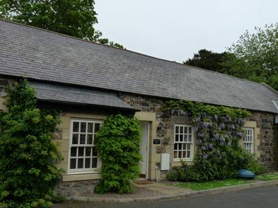 Holiday Cottage in Bamburgh, England Holiday Cottage in Northumberland, England