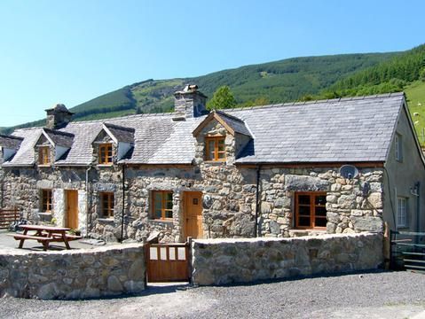 Holiday Cottage in Dinas Mawddwy, Wales Holiday Cottage in Gwynedd, Wales