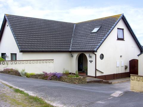 Holiday Cottage in Pembroke, Wales Holiday Cottage in Pembrokeshire, Wales