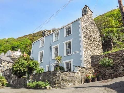 Holiday Cottage in Barmouth, Wales Holiday Cottage in Gwynedd, Wales