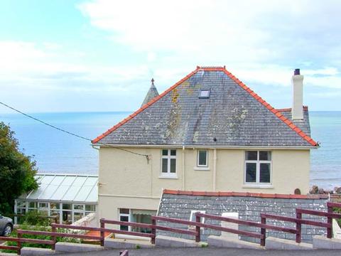 Holiday Cottage in Llanaber, Wales Holiday Cottage in Gwynedd, Wales