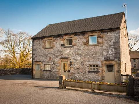 Holiday Cottage in Wetton, England Holiday Cottage in Staffordshire, England