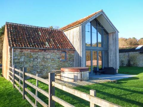 Holiday Cottage in Tealby, England Holiday Cottage in Lincolnshire, England