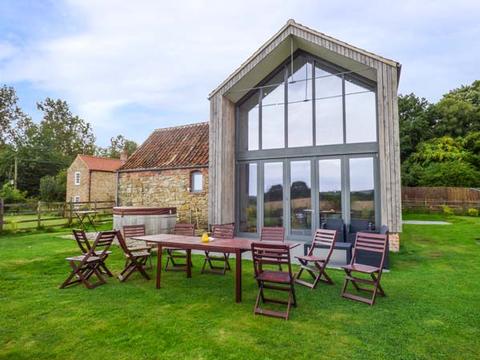 Holiday Cottage in Tealby, England Holiday Cottage in Lincolnshire, England