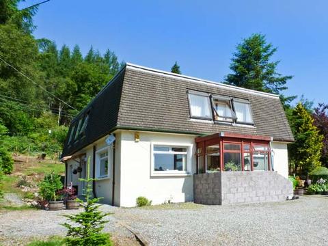 Holiday Cottage in Arrochar, Scotland Holiday Cottage in Argyll and Bute, Scotland