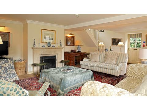 Holiday Cottage in Chipping Norton, England Holiday Cottage in Oxfordshire, England