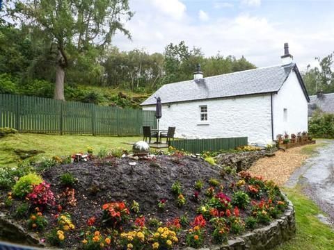 Holiday Cottage in Garelochhead, Scotland Holiday Cottage in Argyll and Bute, Scotland