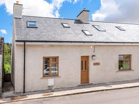 Holiday Cottage in Creetown, Scotland Holiday Cottage in Dumfries and Galloway, Scotland