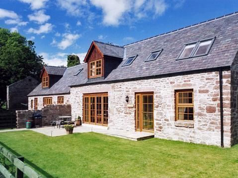 Holiday Cottage in Kirriemuir, Scotland Holiday Cottage in Angus and Dundee, Scotland