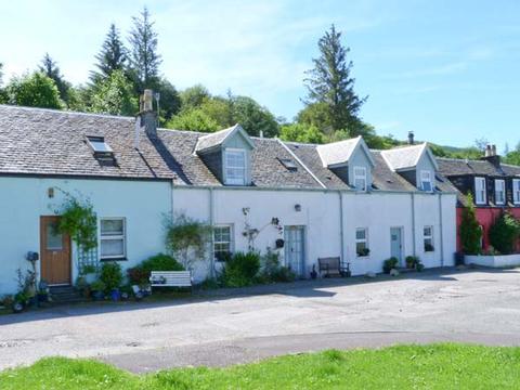 Holiday Cottage in Strachur, Scotland Holiday Cottage in Argyll and Bute, Scotland