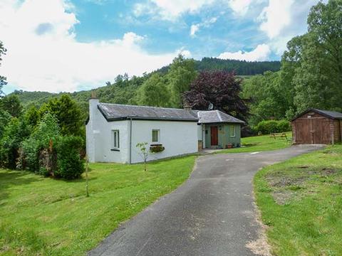 Holiday Cottage in Callander, Scotland Holiday Cottage in Stirlingshire, Scotland