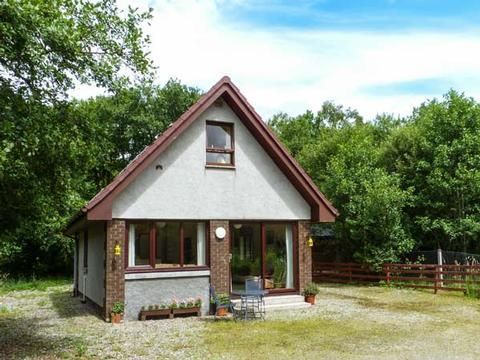 Holiday Cottage in Lochgilphead, Scotland Holiday Cottage in Argyll and Bute, Scotland