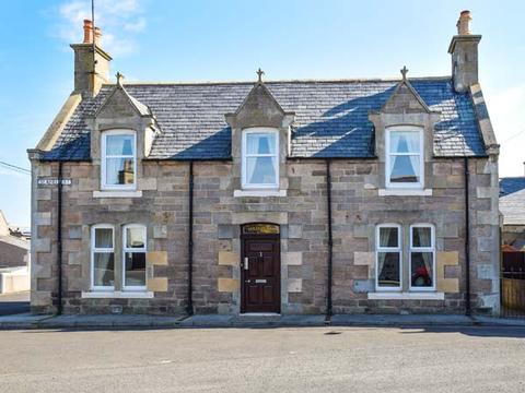 Holiday Cottage in Findochty, Scotland Holiday Cottage in Moray Region, Scotland