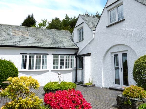 Holiday Cottage in Bowness Windermere, England Holiday Cottage in Cumbria, England