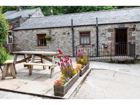 Holiday Cottage in Hartington Nr Buxton, England Holiday Cottage in Derbyshire, England