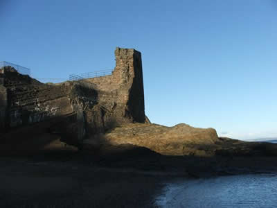 St Andrews Castle, Fife (c) Rob Shephard 2007