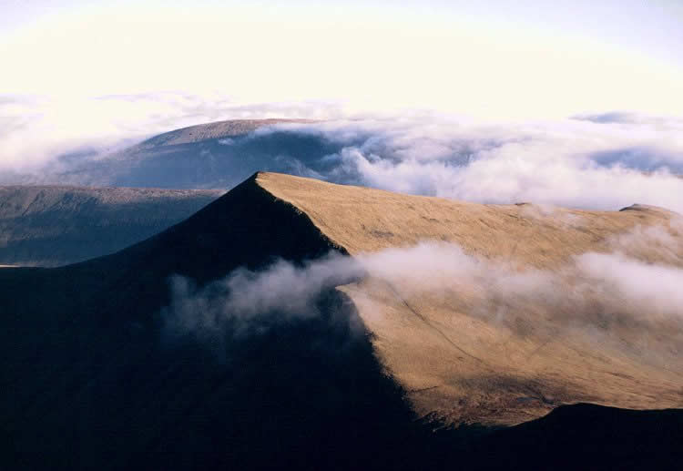 Brecon Beacons from Pen-Y-Fan (c) Adrian Pingstone