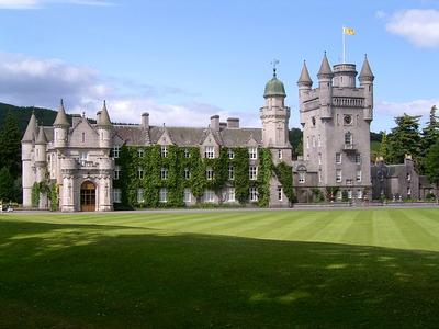 Stately Homes in Balmoral, Scotland Stately Homes in Aberdeenshire, Scotland