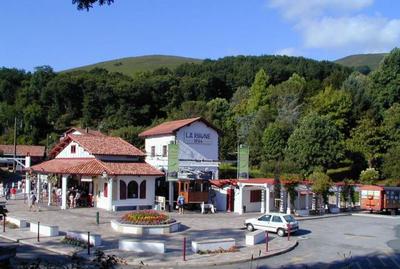 Tour and Trip in Sare, France Tour and Trip in Pyrenees-Atlantiques, France