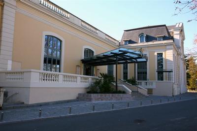 Nightclub in Pau, France Nightclub in Pyrenees-Atlantiques, France