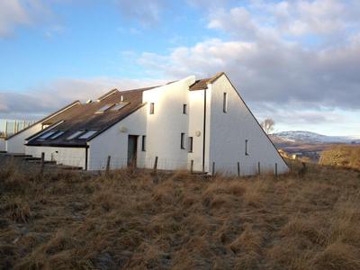 Holiday Cottage in Inveruglas Inch, Scotland Holiday Cottage in The Highlands, Scotland
