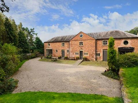 Holiday Cottage in Llanyblodwel, England Holiday Cottage in Shropshire, England