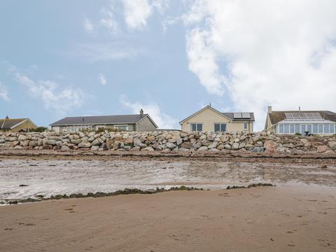 Holiday Cottage in Southerness, Scotland Holiday Cottage in Dumfries and Galloway, Scotland