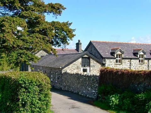 Holiday Cottage in Rowen, Wales Holiday Cottage in County of Conwy, Wales