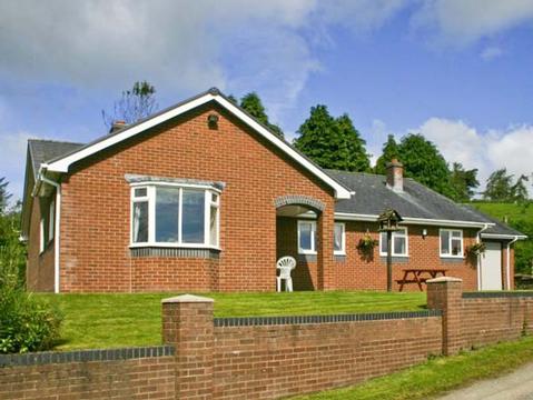 Holiday Cottage in Llanyre, Wales Holiday Cottage in Powys, Wales