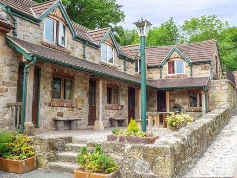 Holiday Cottage in Llangollen, Wales Holiday Cottage in Denbighshire, Wales