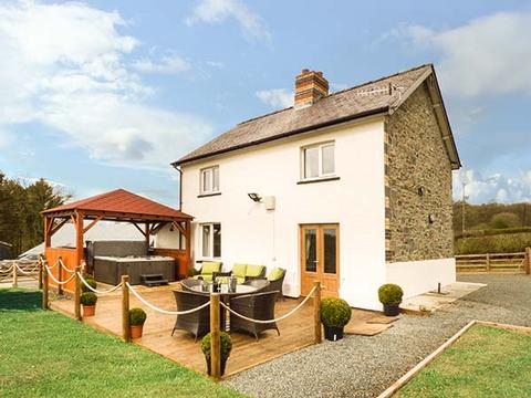 Holiday Cottage in Rhayader, Wales Holiday Cottage in Powys, Wales