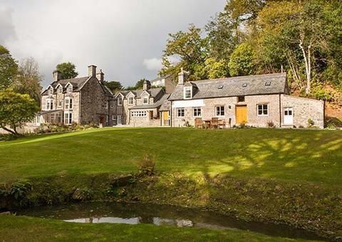 Holiday Cottage in Llanelltyd, Wales Holiday Cottage in Gwynedd, Wales