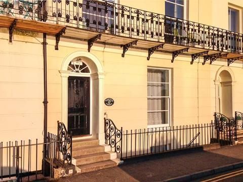 Holiday Cottage in Tenby, Wales Holiday Cottage in Pembrokeshire, Wales
