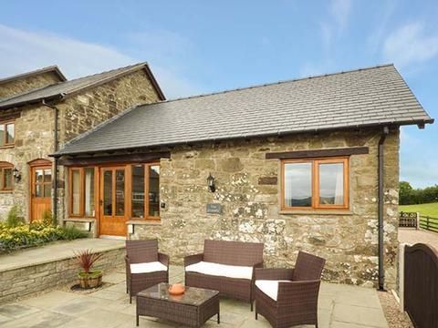 Holiday Cottage in Llanfair Caereinion, Wales Holiday Cottage in Powys, Wales