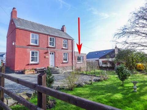 Holiday Cottage in Hook, Wales Holiday Cottage in Pembrokeshire, Wales