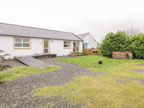 Holiday Cottage in Dalbeattie, Scotland Holiday Cottage in Dumfries and Galloway, Scotland