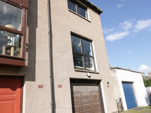 Holiday Cottage in Nairn, Scotland Holiday Cottage in The Highlands, Scotland