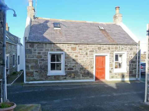 Holiday Cottage in Whitehills, Scotland Holiday Cottage in Aberdeenshire, Scotland
