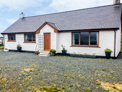 Holiday Cottage in Ardtun, Scotland Holiday Cottage in Argyll and Bute, Scotland