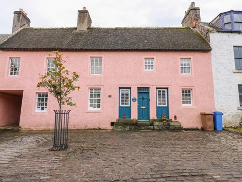 Holiday Cottage in Newburgh fife, Scotland Holiday Cottage in Fife, Scotland