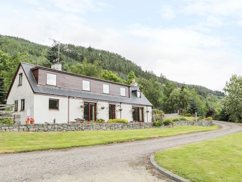 Holiday Cottage in Cannich, Scotland Holiday Cottage in The Highlands, Scotland