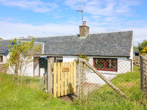 Holiday Cottage in Mallaig, Scotland Holiday Cottage in The Highlands, Scotland