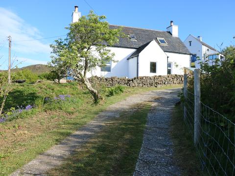 Holiday Cottage in Mallaig, Scotland Holiday Cottage in The Highlands, Scotland