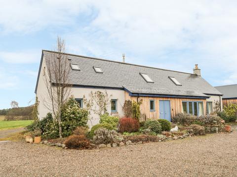 Holiday Cottage in Nairn, Scotland Holiday Cottage in The Highlands, Scotland