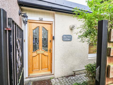 Holiday Cottage in Nairn, Scotland Holiday Cottage in The Highlands, Scotland