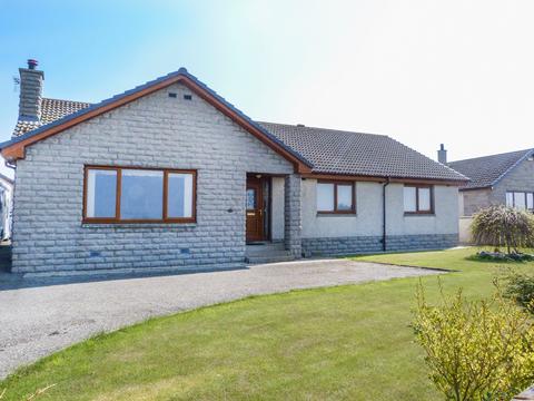 Holiday Cottage in Buckie, Scotland Holiday Cottage in Aberdeenshire, Scotland