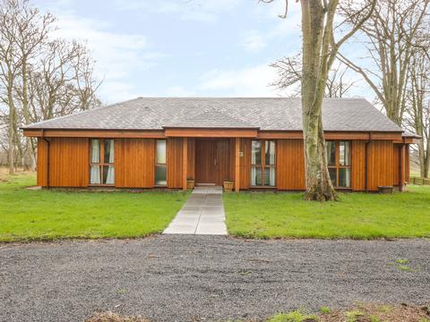 Holiday Cottage in Chirnside, Scotland Holiday Cottage in East Lothian, Scotland