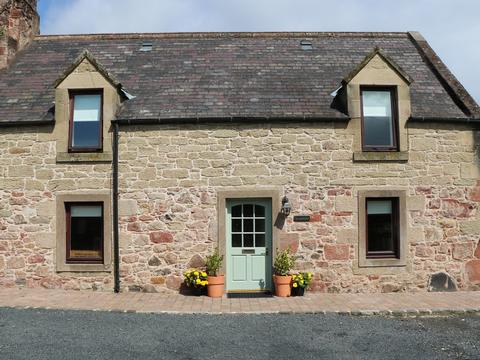 Holiday Cottage in Chirnside, Scotland Holiday Cottage in East Lothian, Scotland