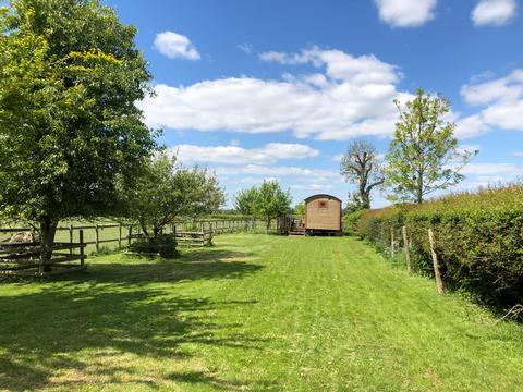 Holiday Cottage in Market bosworth, England Holiday Cottage in Bedfordshire, England